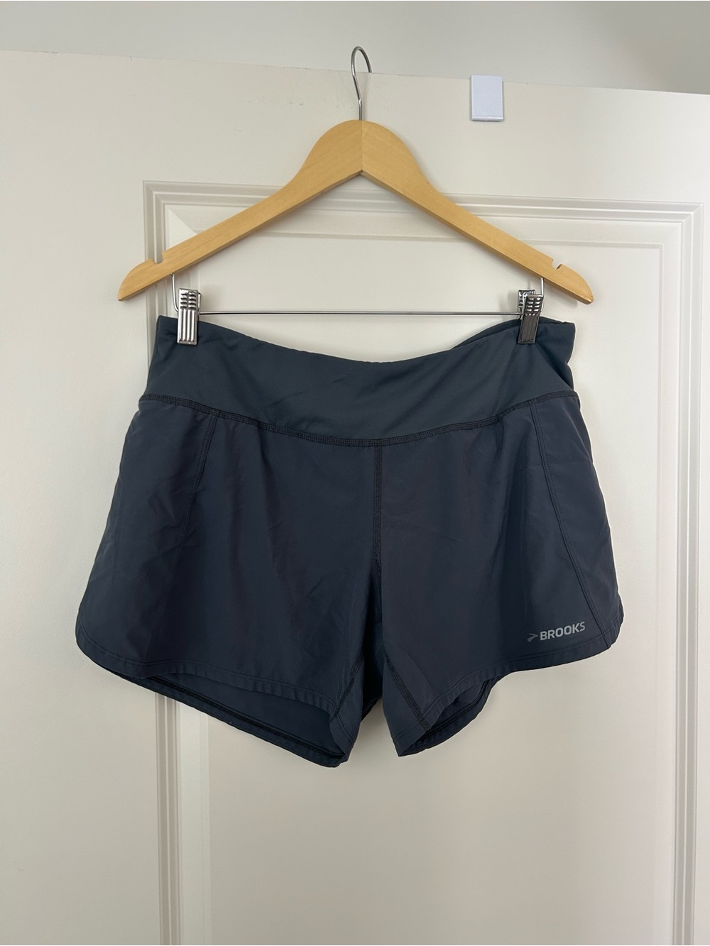 Brooks Women's Dark Navy Athletic Running Shorts